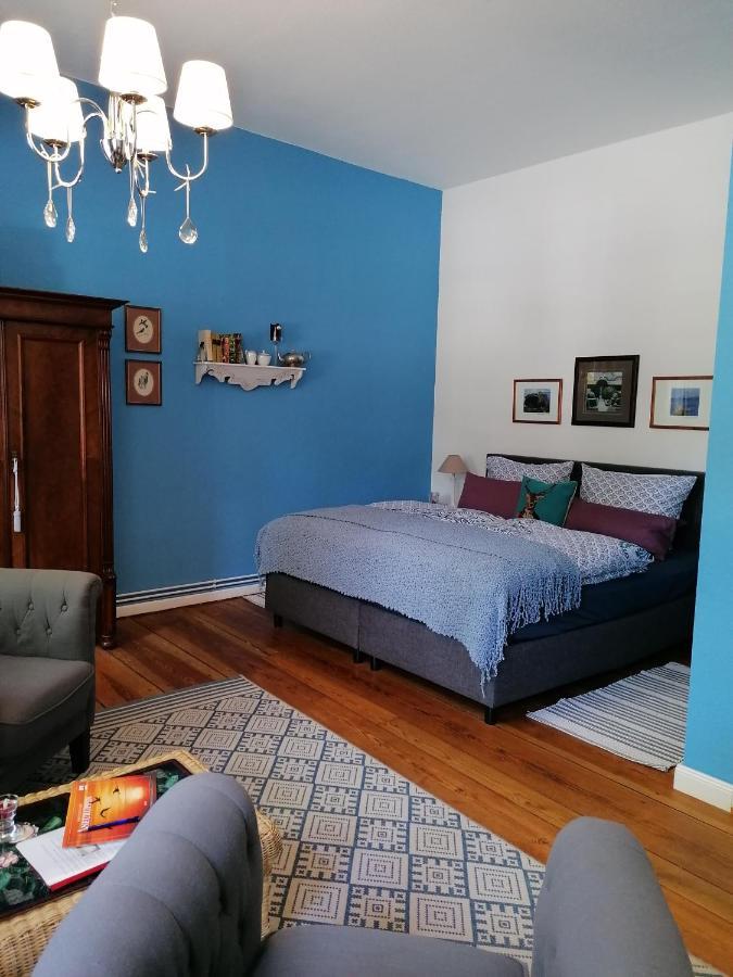 נוירופין Bed&Breakfast Wagner "Im Alten Pfarrhaus" מראה חיצוני תמונה
